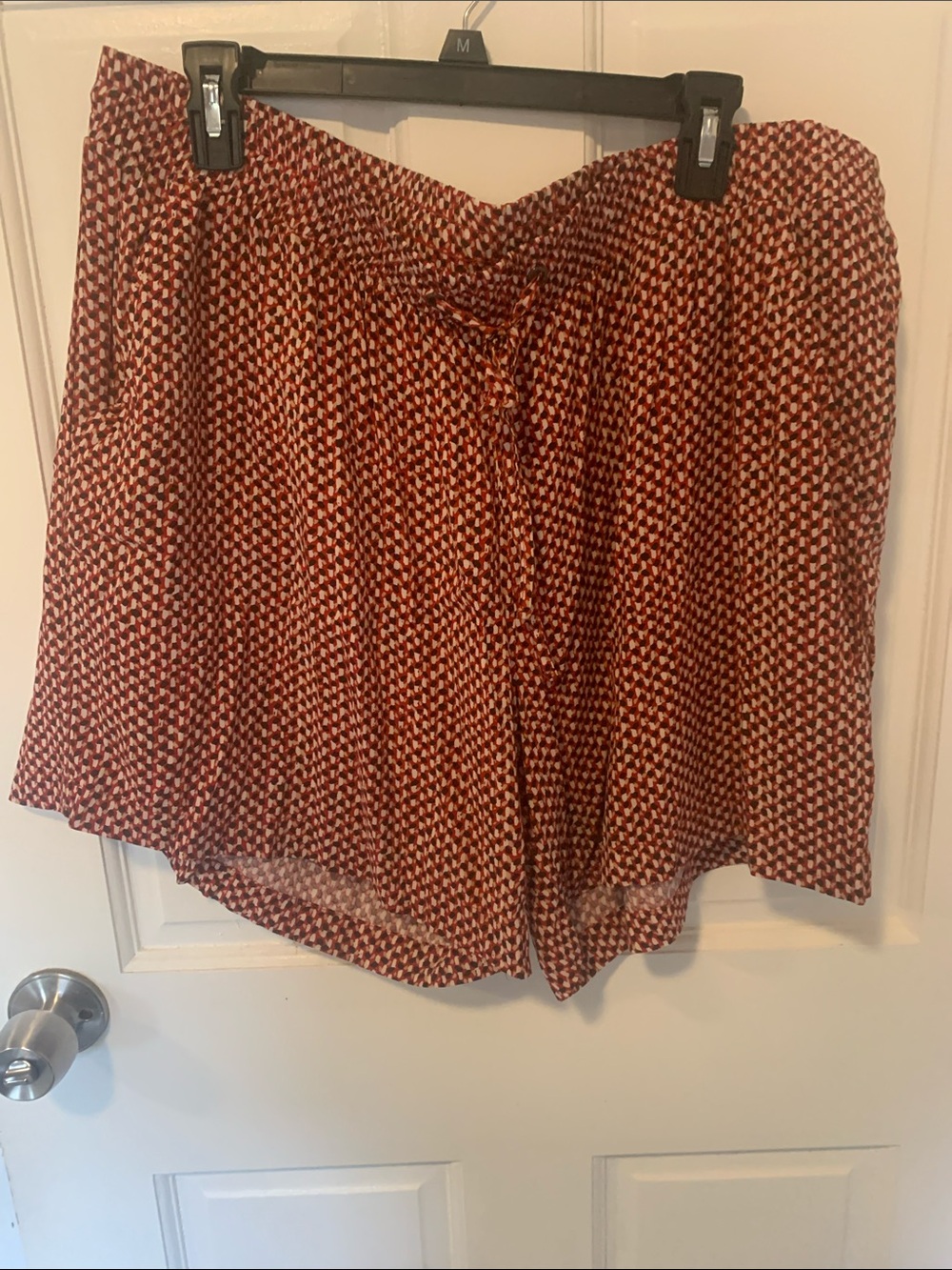 Liz Claiborne Red and Black Patterned Women’s Shorts